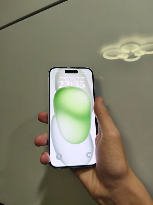 Apple iPhone 15 128gb Green ФИЗ СИМ