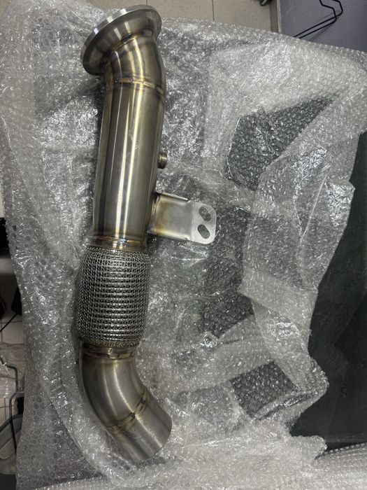 Даунпайп Downpipe BMW для двигуна B58 xDrive 340i, 540i G-series