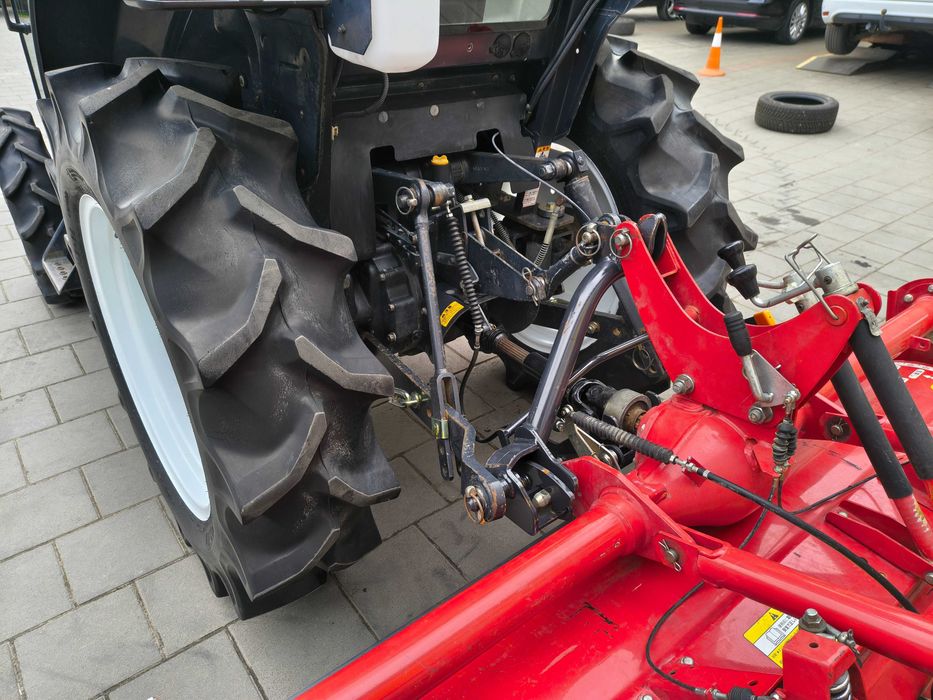 Японський мінітрактор Yanmar Us 328