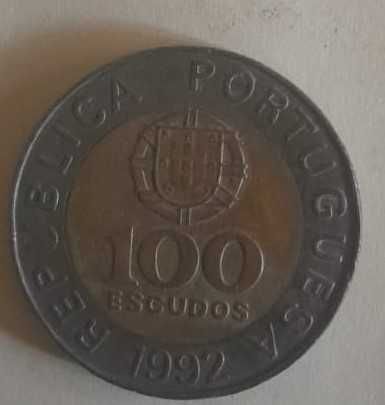 Moedas 200 e 100 escudos variadas