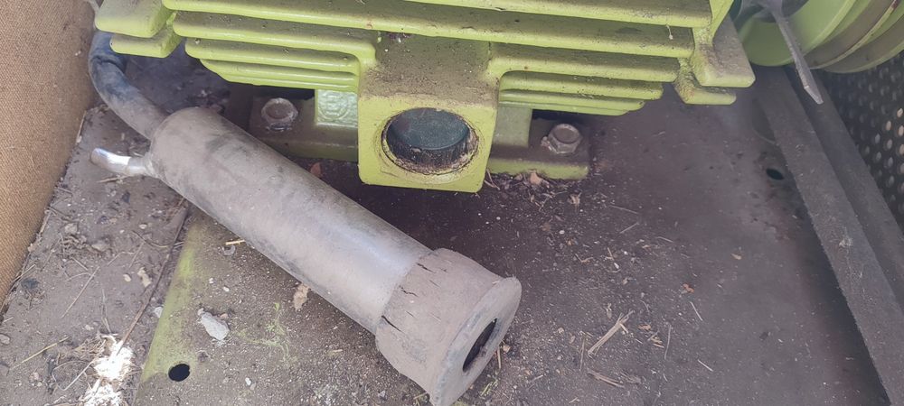 Продам доильний апарат