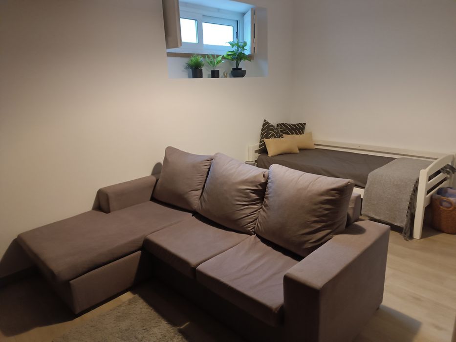 Quarto para arrendar em Agualva