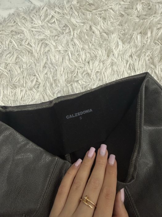 Шкіряні штани Calzedonia