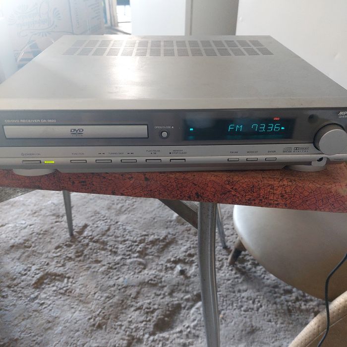 Продам dvd reciver lg da-3620