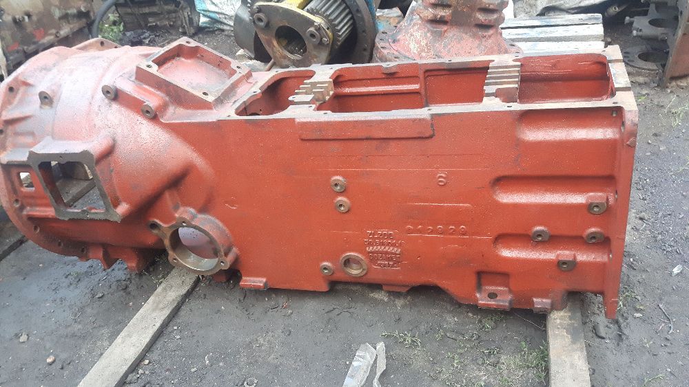 skrzynia,obudowa,zwolnica,most Ursus 360;330;328;385;1224,Zetor 3011