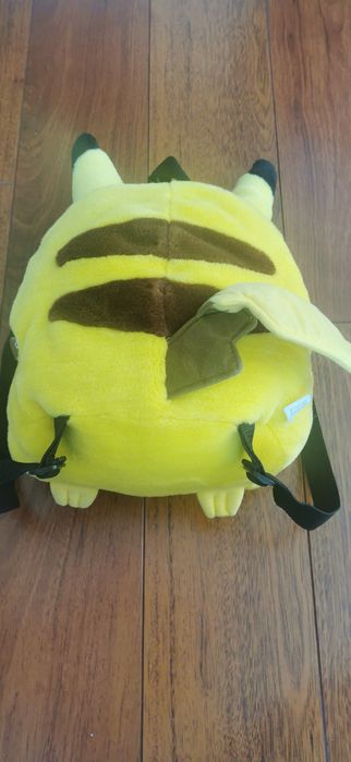 Mochila Pokémo peluche