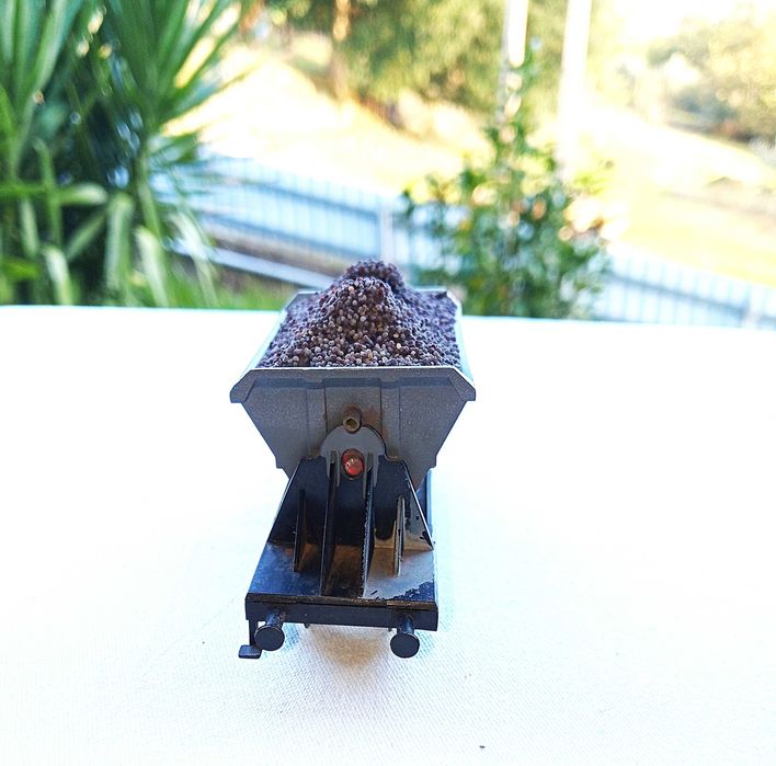 MARKLIN 4413 vagão basculante com areia