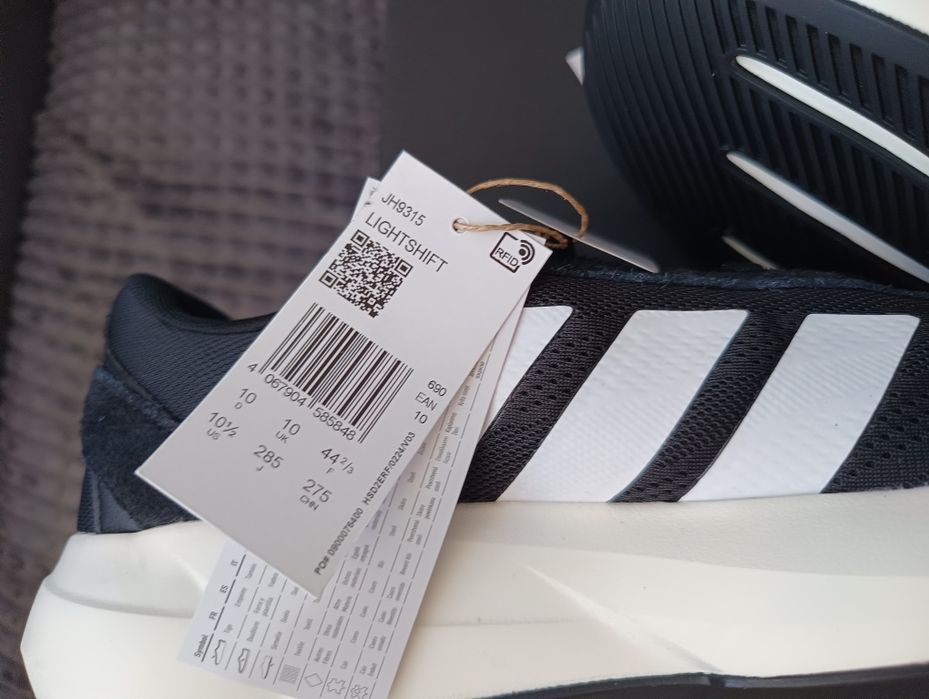 Buty adidas 44 2/3 nowe