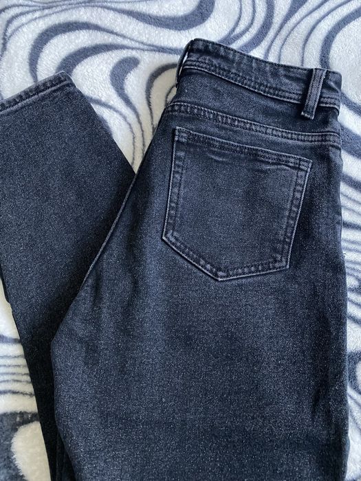 Джинси на флісі - темно сині. Моми