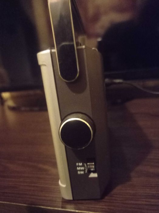 Радіоприймачі Grundig та інших