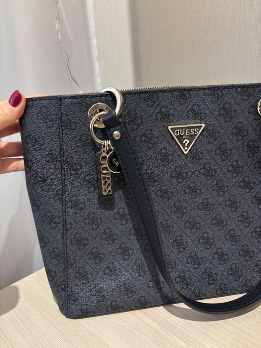 Сумка жіноча guess