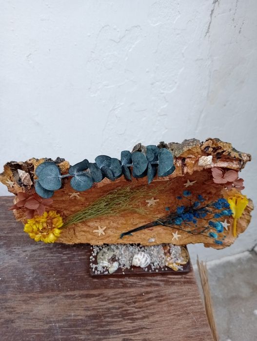 Peca artesanal em cortiça
