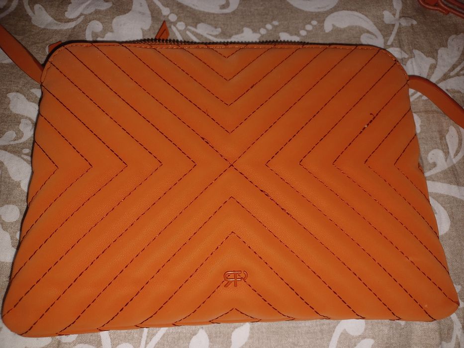 Mala da Parfois laranja escuro