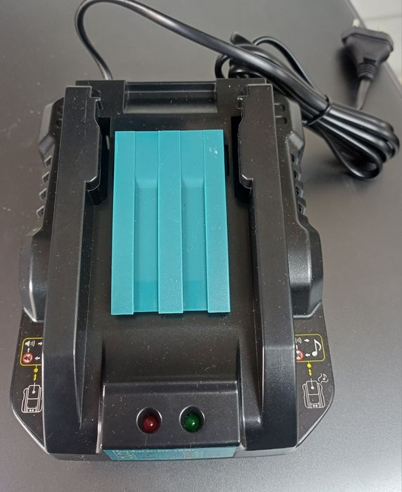 Оригінальна швидка зарядна станція зарядка Makita