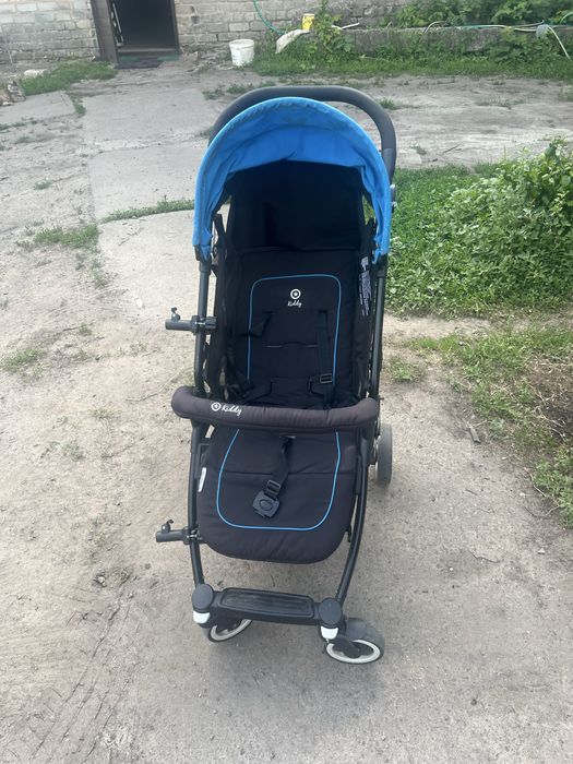 Коляска літня  зручна