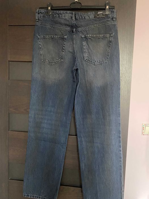 nowe klasyczne jeansy H&M