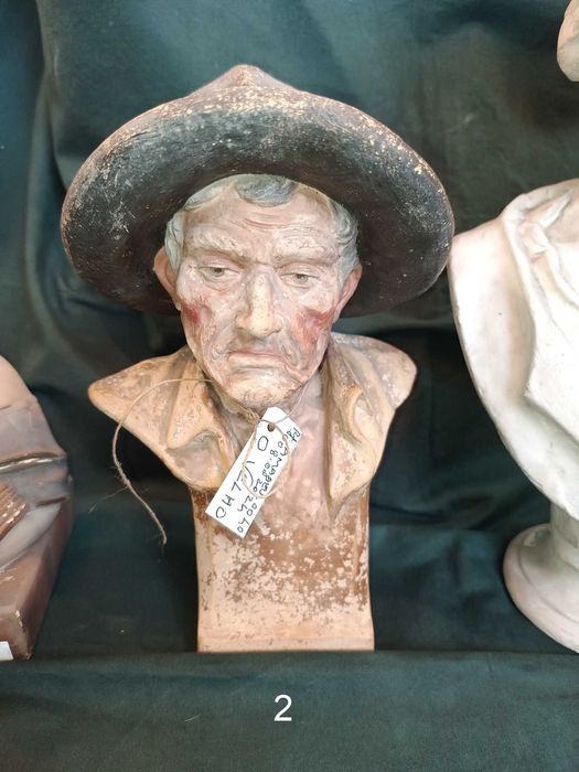 Bustos Variados 1