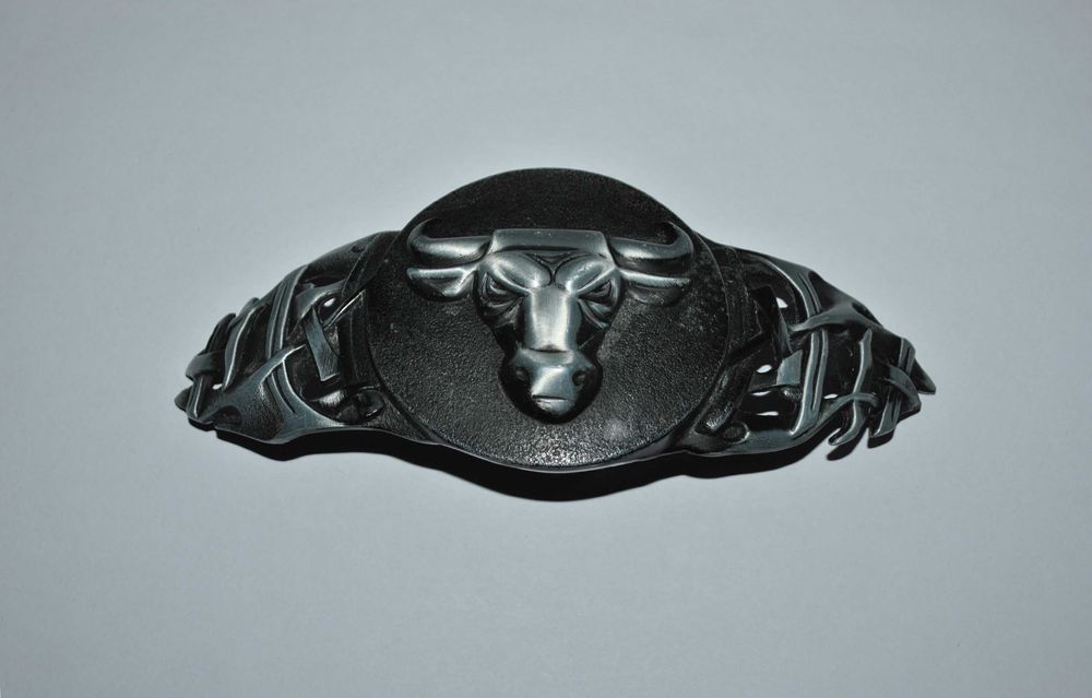 Пряжка на ремінь