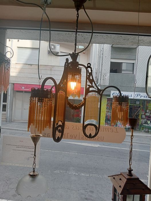 Vários candeeiros