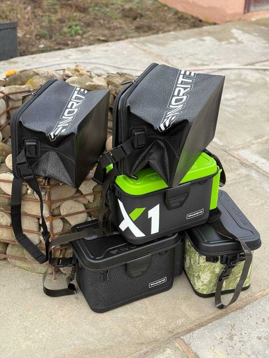 Баккани рибальські сумки 20-26-34 літри EVA Favorite Tackle/Folding