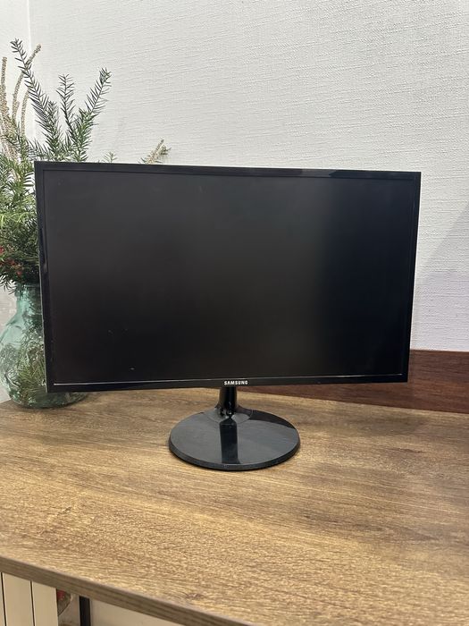 Компьютер настільний в комплекті