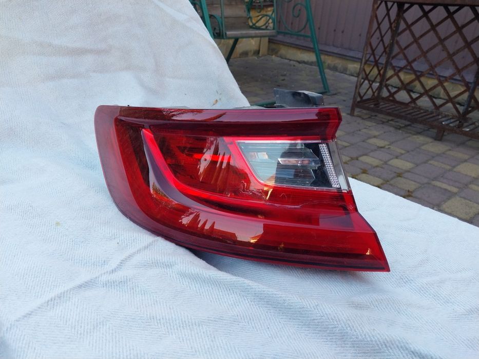 Фонарь задний Renault Megane 4 хэчбек