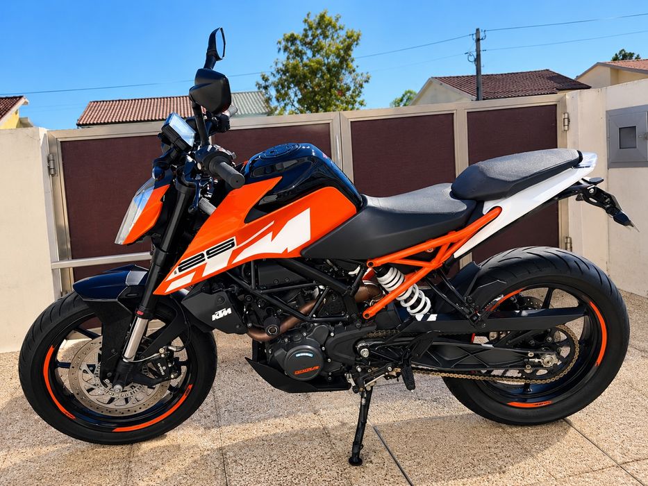 KTM Duke 125 2019 | 24.000 km | Akrapovic | Revisões em dia