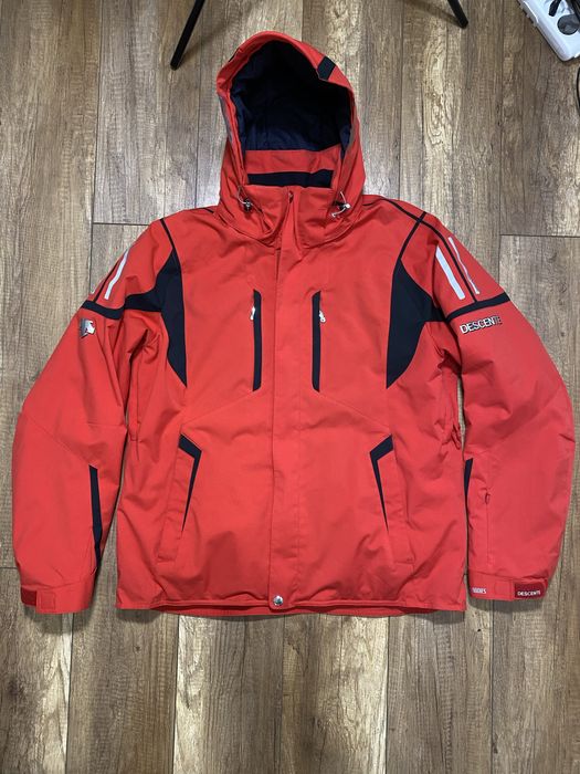 Чоловіча куртка descente