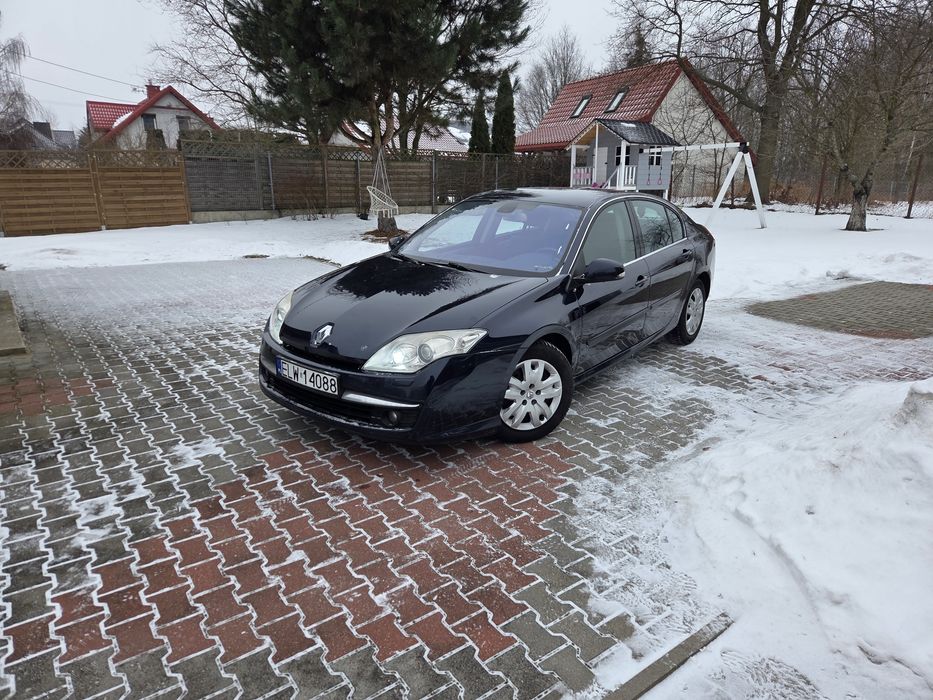 Laguna 3 2.0 dCi automat 150 km , bixenon , pół skóra