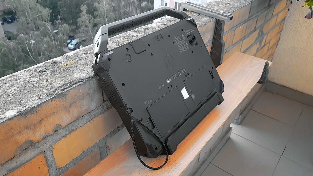 Защищенный планшет Dell 7230 Rugged, 12"/i5-1240U/8GB/512GB/GPS/IP65