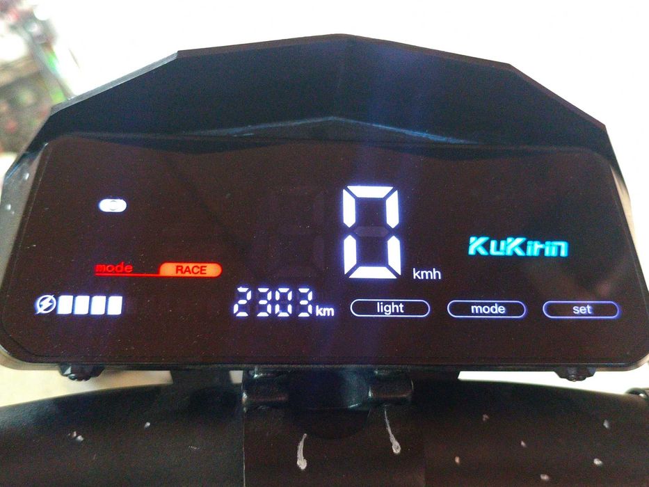 Електросамокат KuKirin G2