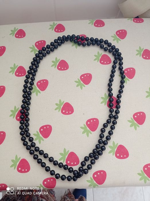 Set de 4 colares de pérolas de fantasia | Como novo