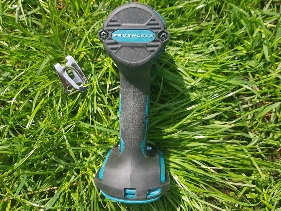 Шуруповерт імпакт акумуляторний Makita XDT19 18V LXT