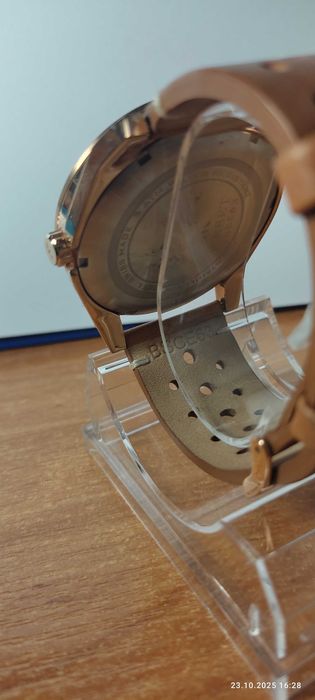 Zegarek męski Bisset BSCE63 koperta w kolorze złotym, stan igła