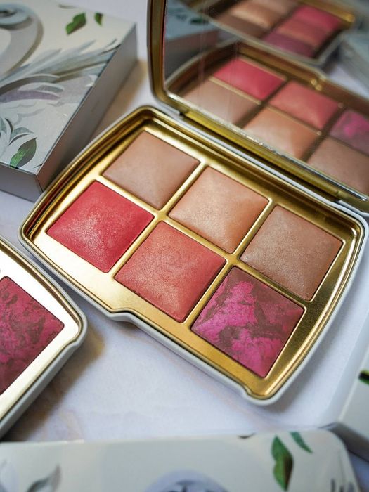paleta Hourglass
