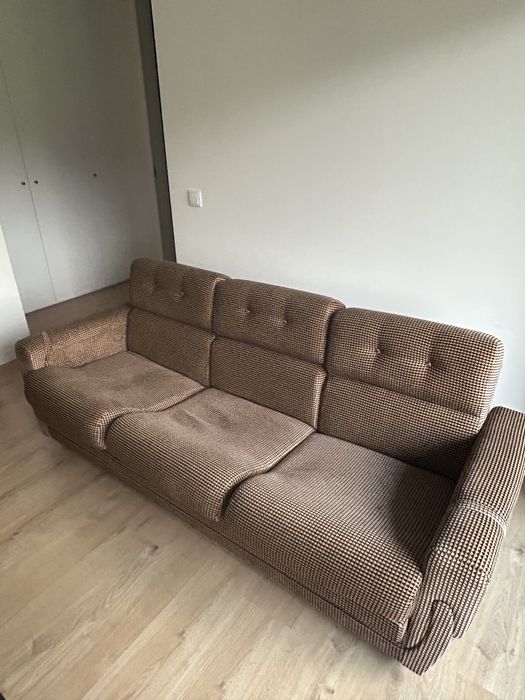 Sofa-cama em bom estado