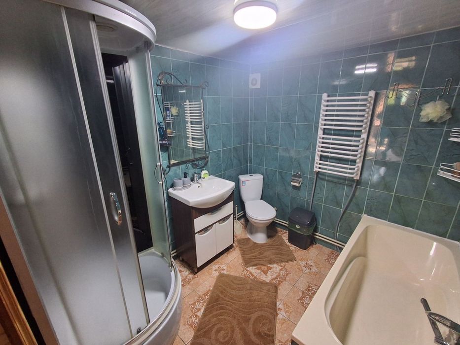 Відпочинок в Карпатах(Яремче). Котедж в Карпатах "Перлина Карпат"