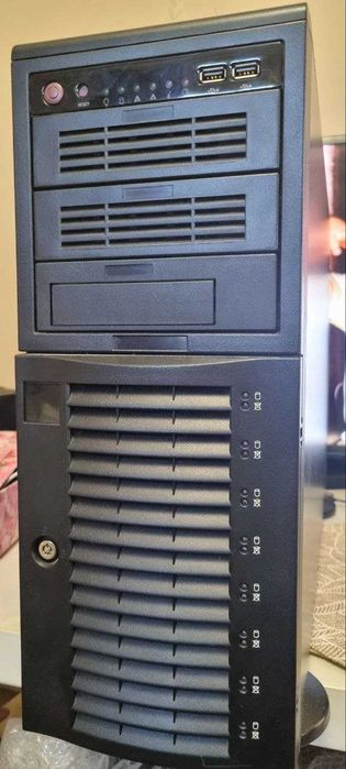 Сервер Supermicro SYS-5049R-T