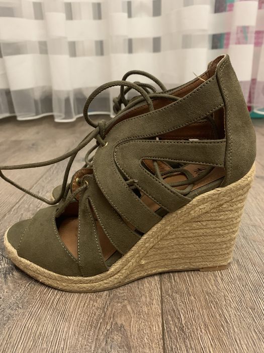 Босоніжки H&M