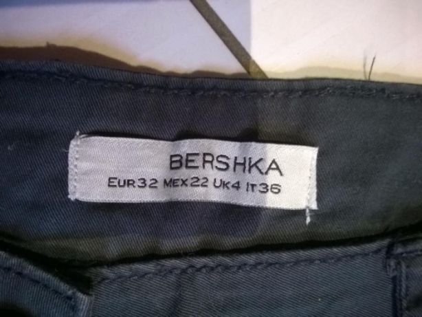 Spodnie BERSHKA r. 36 S granatowe jak. NOWE