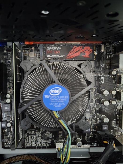 Комплект материнська плата Asus b150m v plus + i3 7100