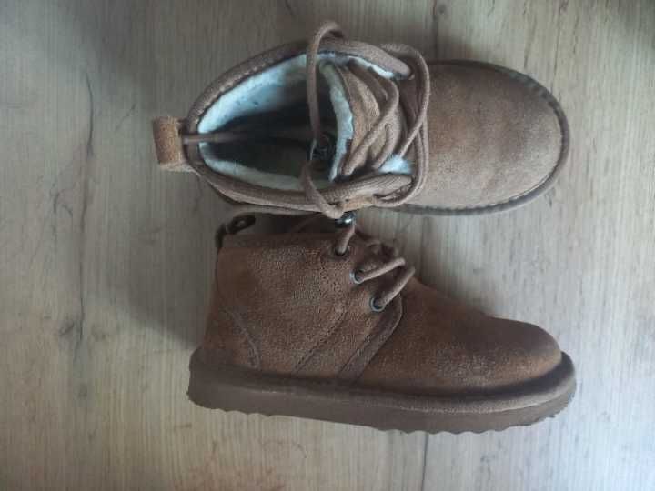 Зимові теплі дитячі уггі