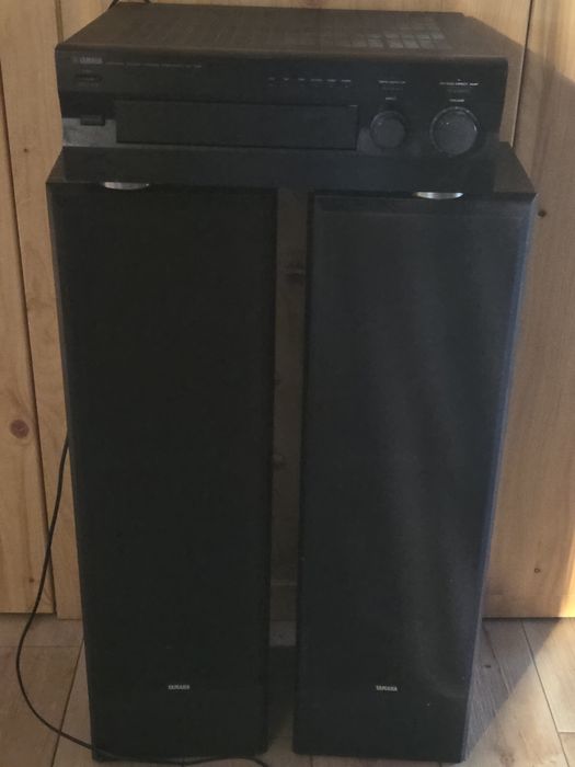 Kolumny Yamaha  ze wzmacniaczem YAMAHA. Cena za zestaw