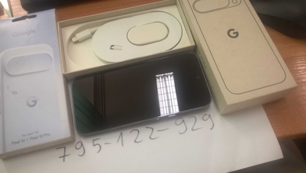 Google Pixel 10 Pro Fabrycznie nowy 128mb z etui