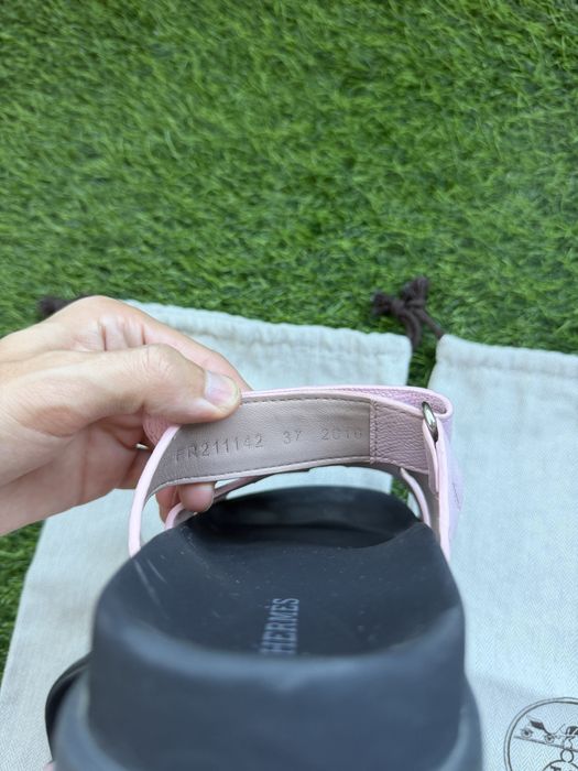 Hermes Chypre Sandals 37