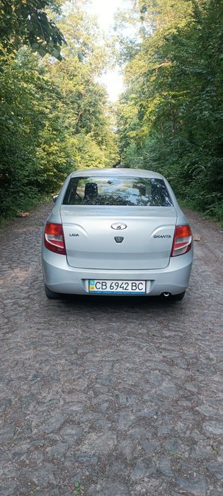 Автомобіль Лада Granta