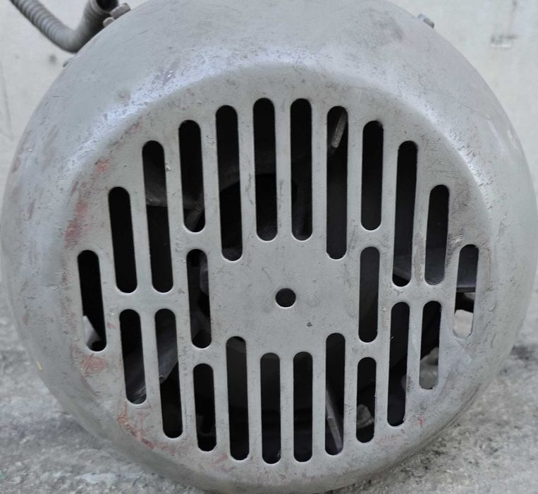Sprzedam silnik trójfazowy 1,5kW 950obr/min Kraków