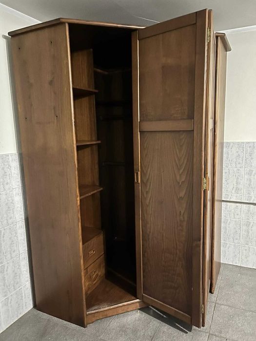 Mobília de quarto tipo estúdio