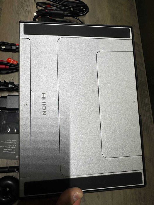 Huion Kamvas Pro 16 (2.5K)