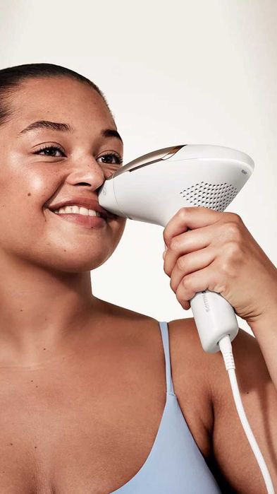 Фотоепілятор Philips Lumea 9000 Series BRI984